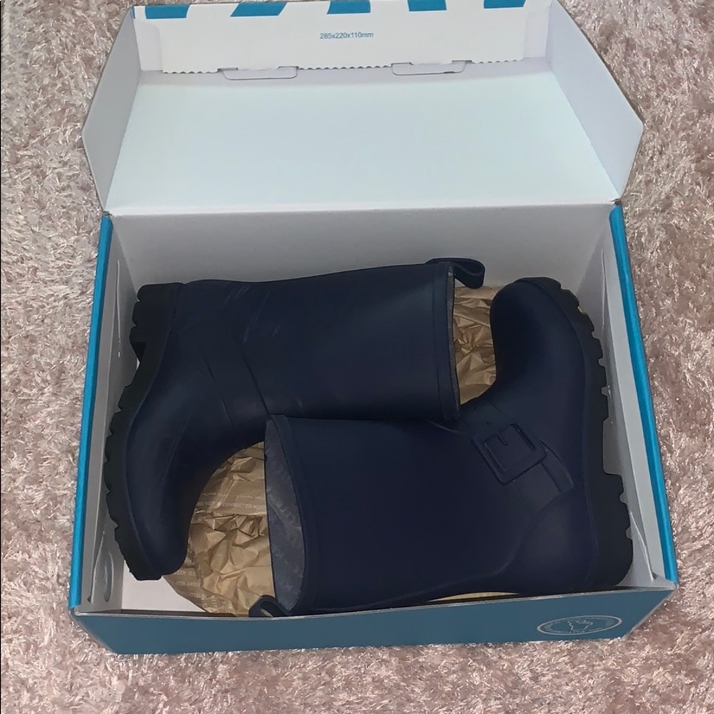 GENDER NEUTRAL LIGHTWEIGHT Native Barnett Boot
